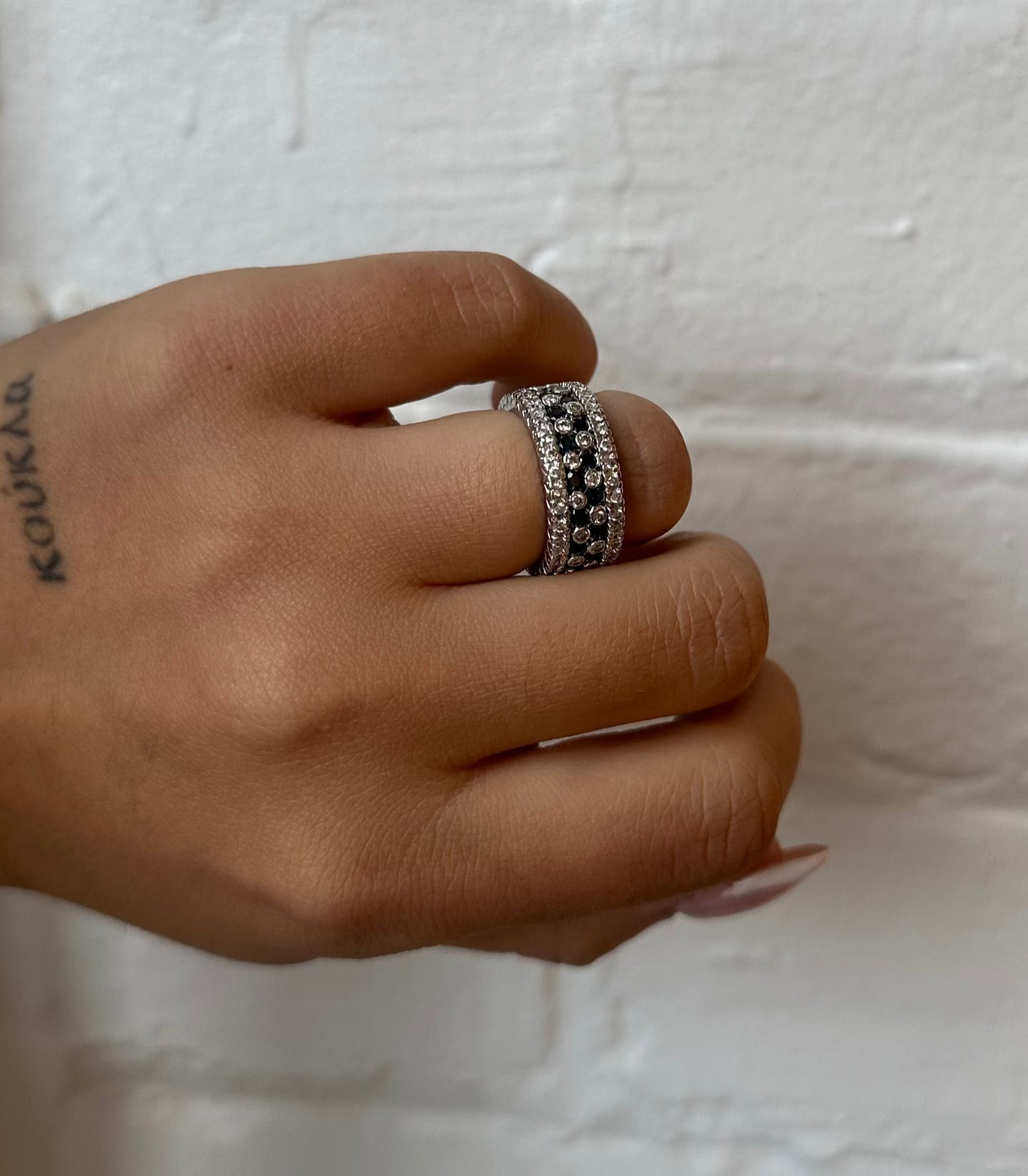 Vintage Black and White Diamond Band