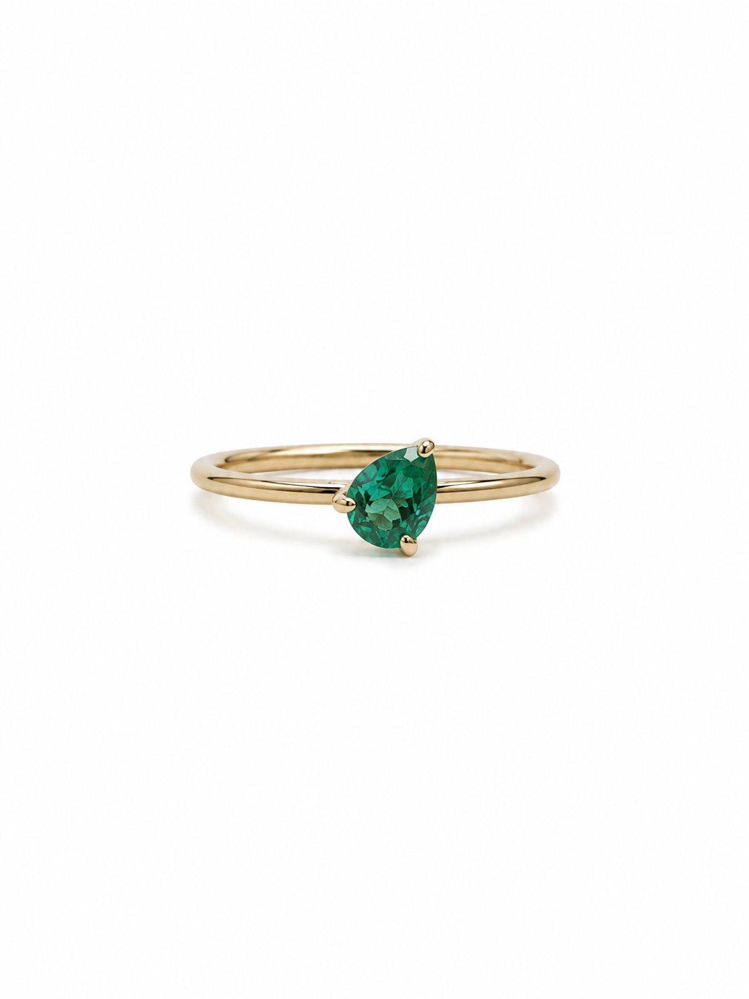 Emerald Tilt Ring