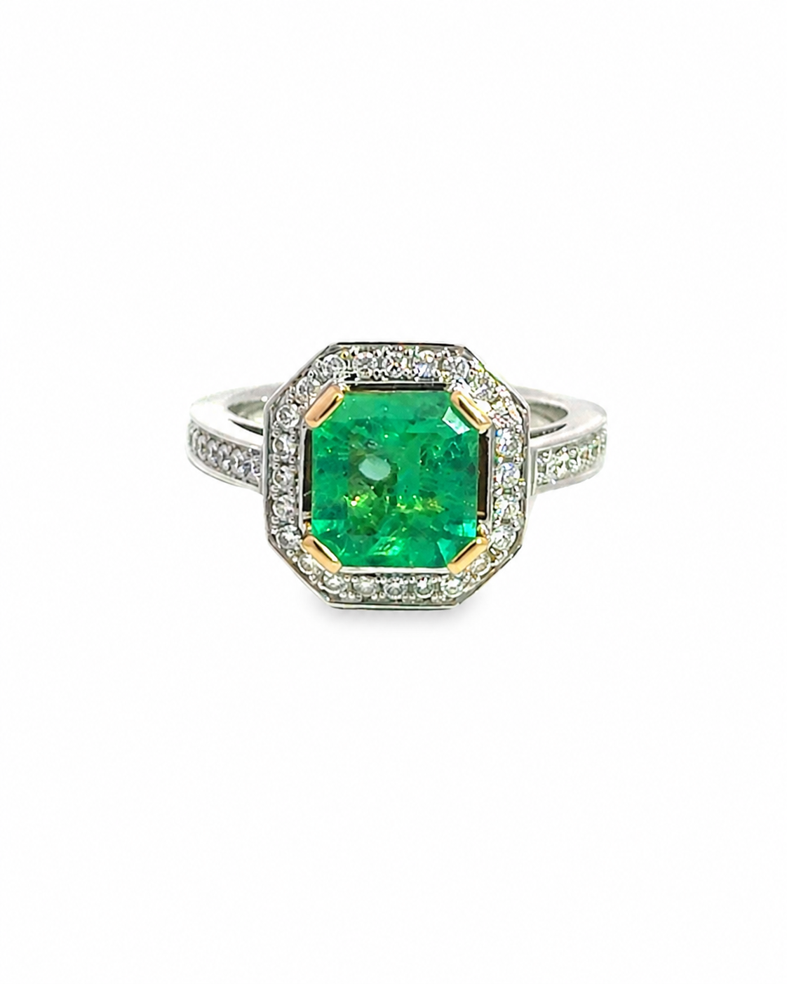 Vintage Diamond Halo Emerald Ring