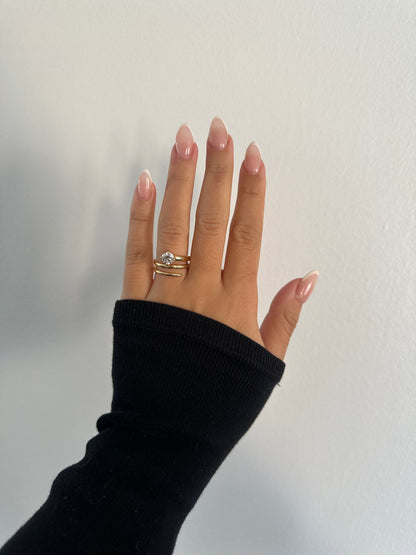 Round Diamond Coil Ring