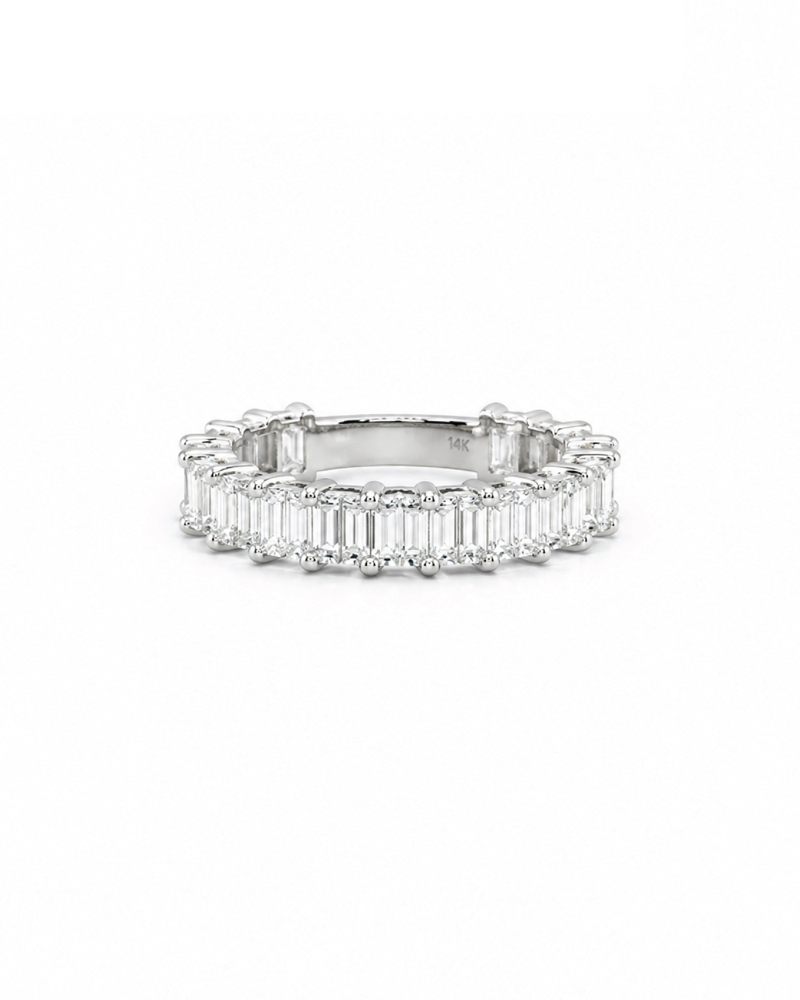 Emerald Diamond Band