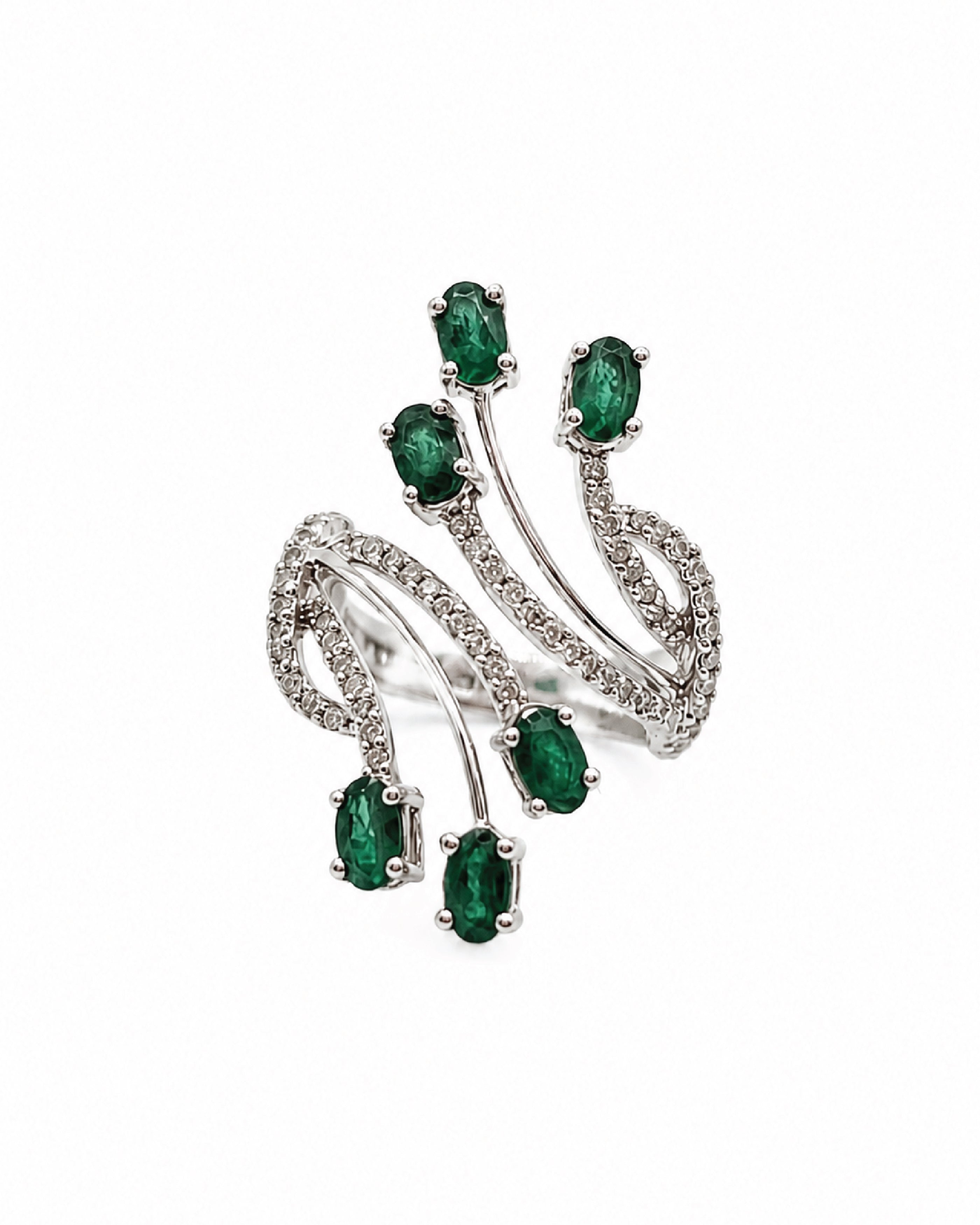 Vintage Diamond and Emerald Vine Ring