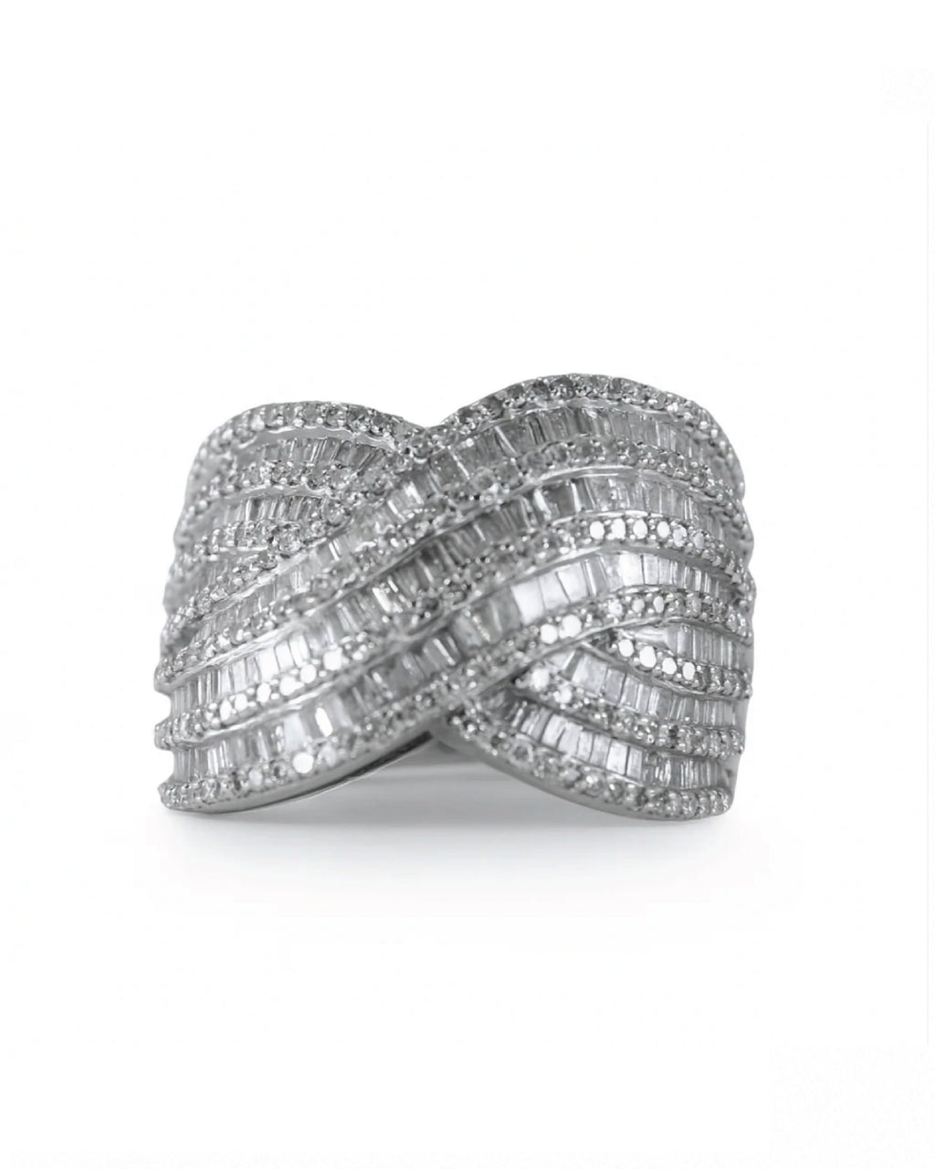 Vintage Diamond Wave Ring