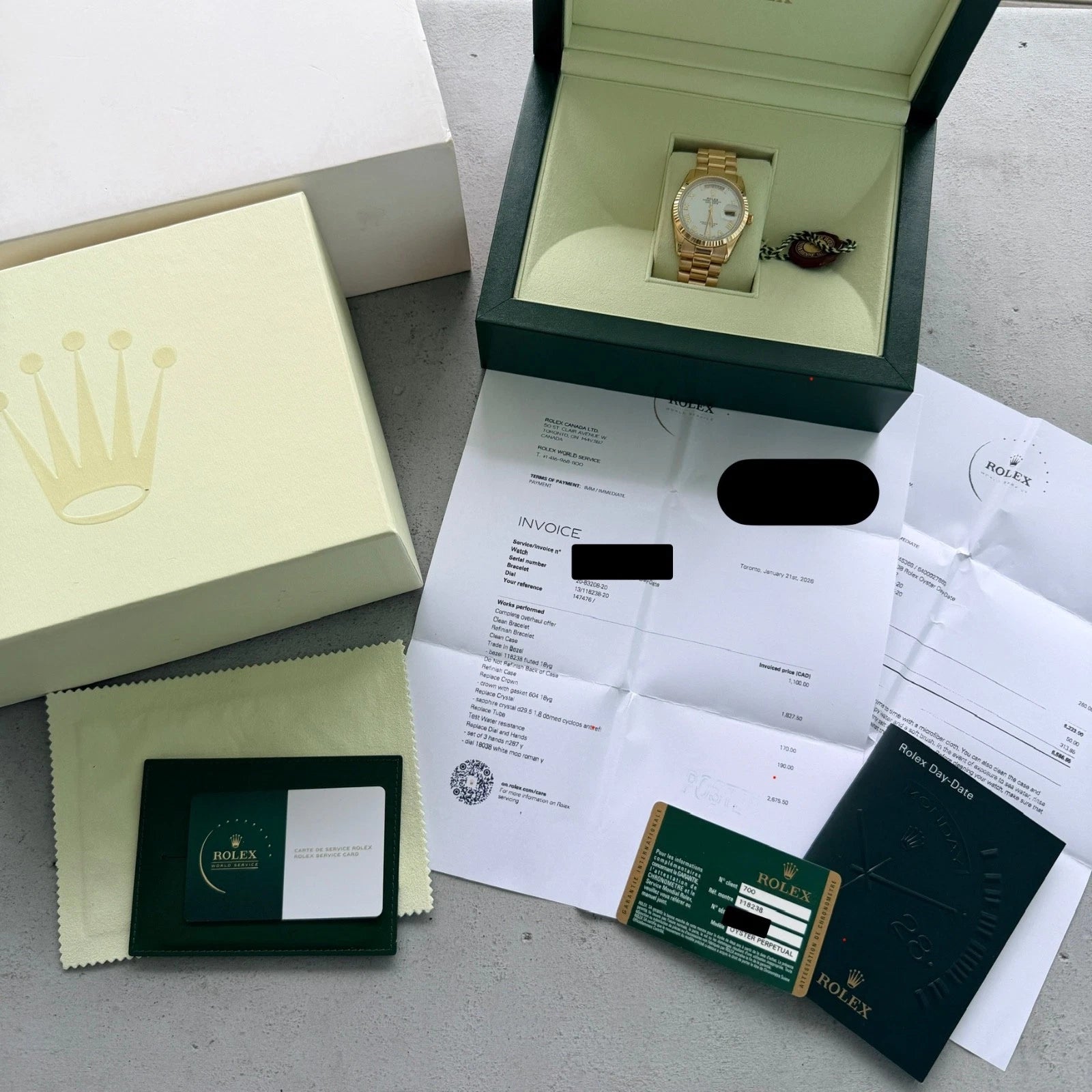 Rolex President 18k Yellow Gold - Mother Pearl Dial